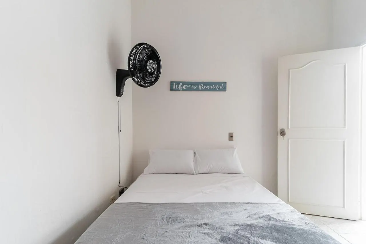 Гостевой дом Prado Centro Hostal Медельин