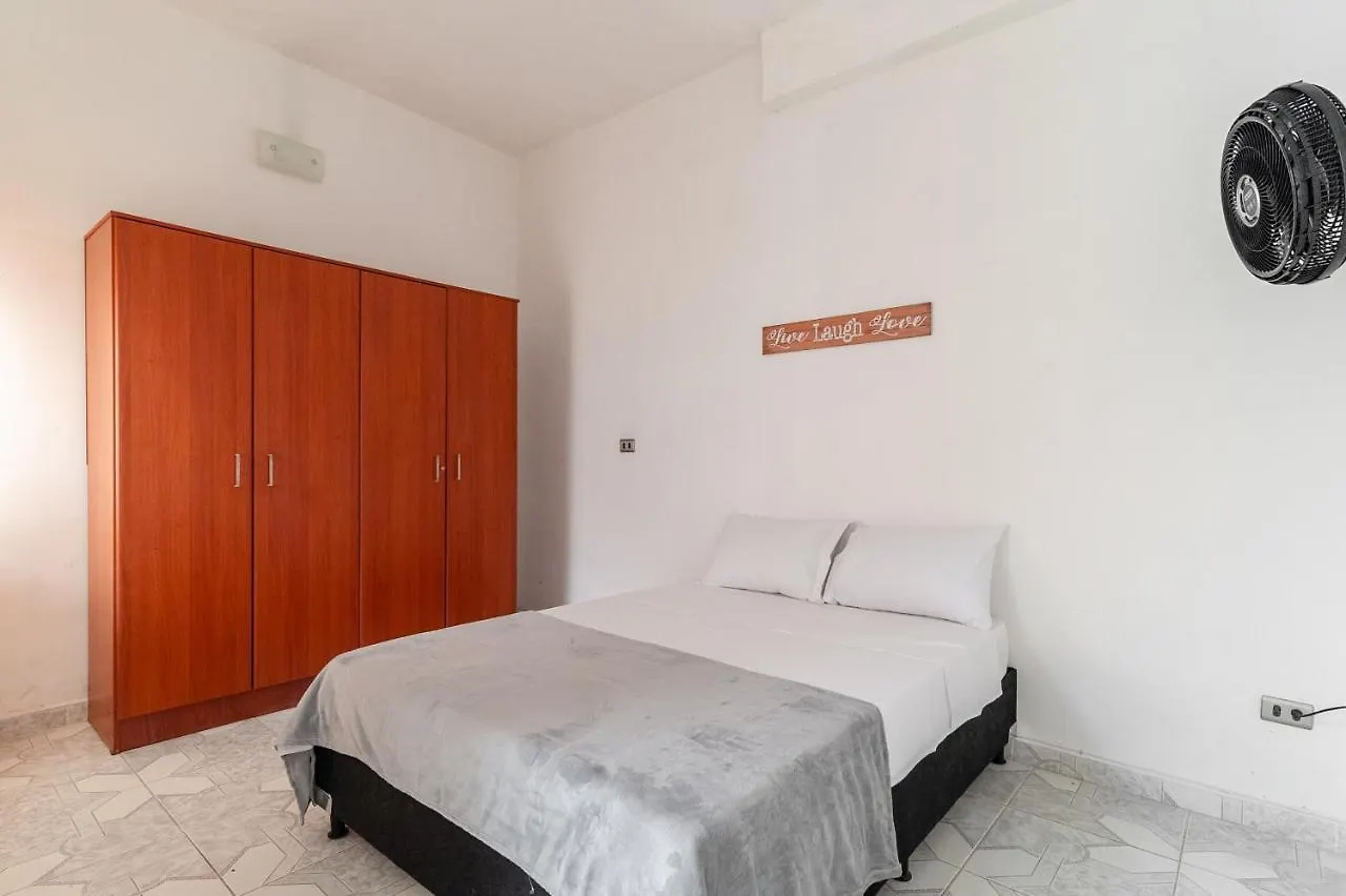 Prado Centro Hostal contacts