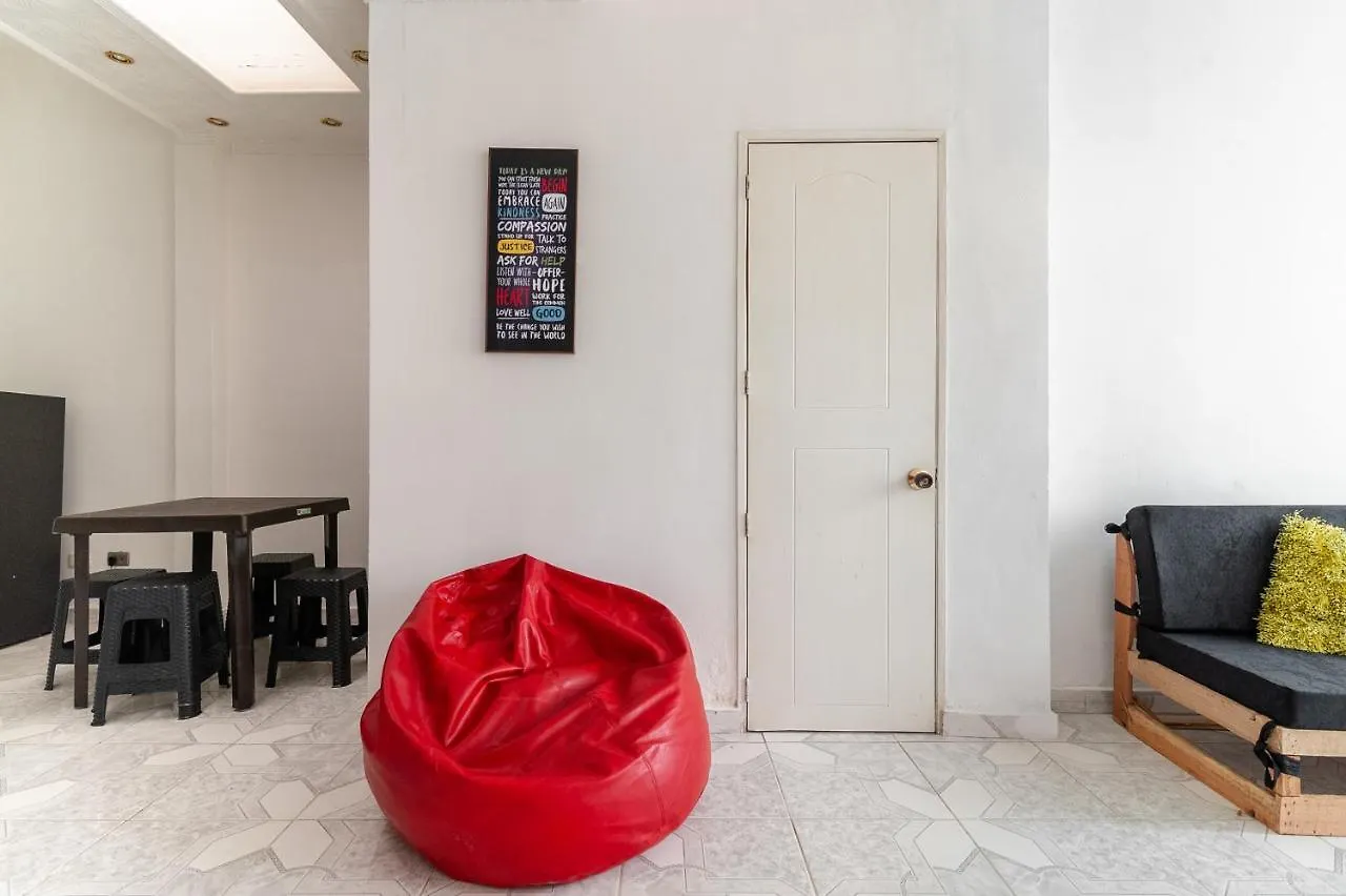 Guest house Prado Centro Hostal Medellin Colombia