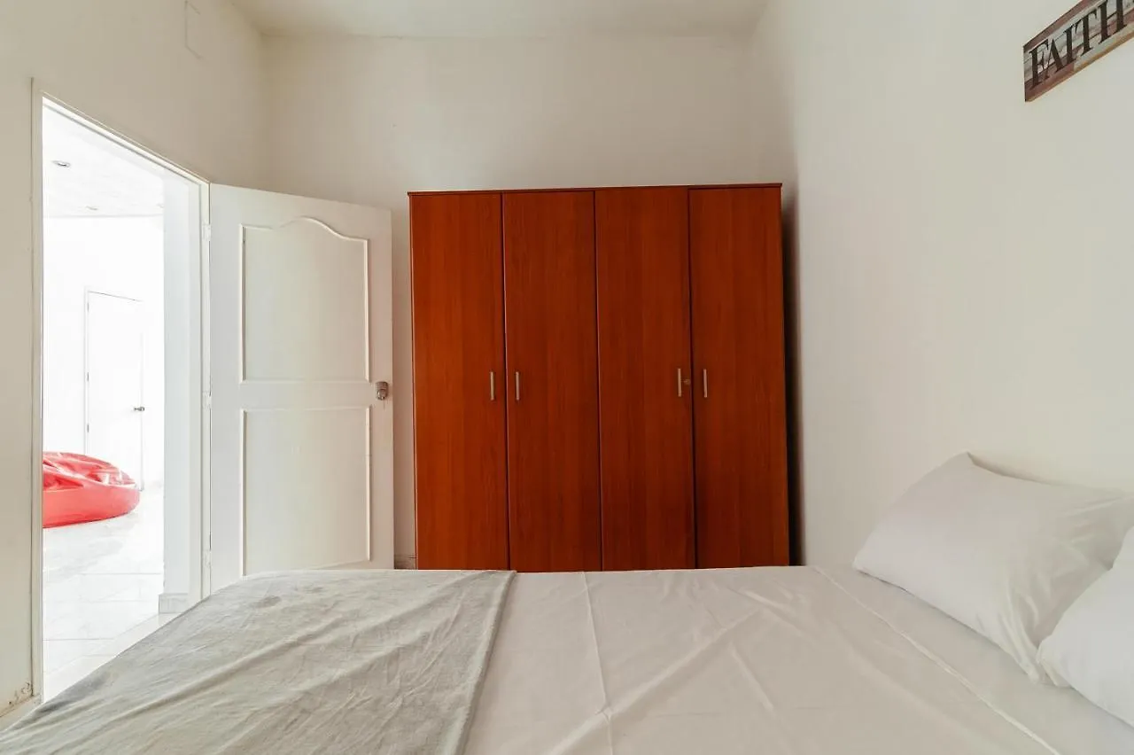 Guest house Prado Centro Hostal Medellin